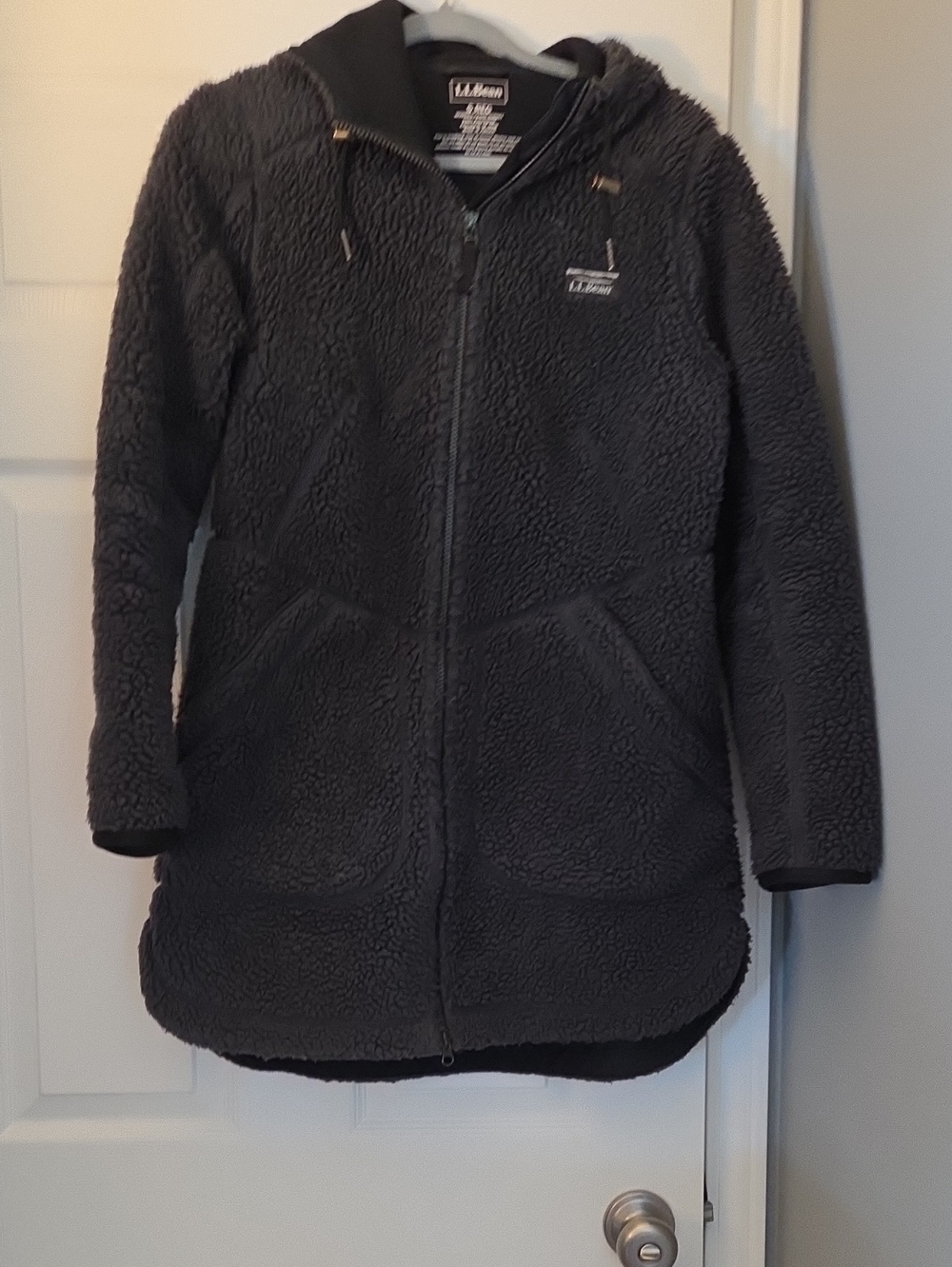 L.L. Bean womens Charcoal Gray Sherpa Puffer Hoodie Coat